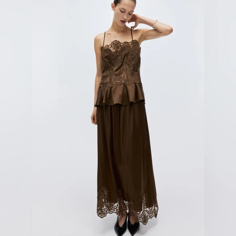 H&M lace detail Camisole Top satin dark brown size small NWT - Picture 2 of 9